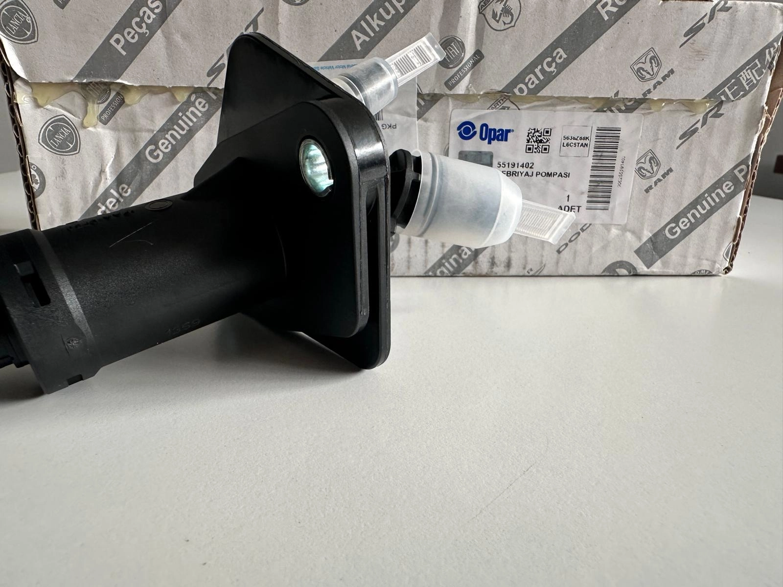 resimler/genel/ALFA ROMEO DEBRİYAJ ÜST MERKEZ